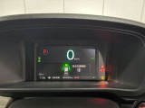 お車の情報を正確に読み取れる7インチ液晶メーターを装備しており、視覚で走りを体感できます。