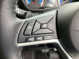 運転中でも手を離さずにオーディオの操作ができる『ステアリングスイッチ』機能があります!