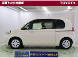 大きな助手席側のドアは電動スライドドアです。駐車場などで荷物の出し入れや子供やお年寄りの乗り降りの際、隣の車を気にすることなく開けたままにしておけるのが嬉しいですね。