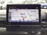 ナビゲーションは9インチギャザズメモリーナビ(LXU-247NBi)が装着されております。AM、FM、CD、DVD再生、音楽録音再生、USB、フルセグTV、Bluetoothがご使用いただけます。