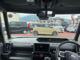 視界良好で運転も楽しくなりますね♪