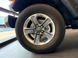 純正18インチアルミホイール