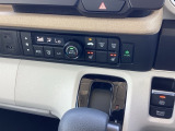 ☆シートヒーター☆エアコンの暖房をつけると頭がボーっとなりませんか?シートヒーターならその症状も解消できるかも知れません♪