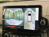 【パノラミックビューモニター】専用のカメラにより、上から見下ろしたような視点で360度クルマの周囲を確認することができます☆死角部分も確認しやすく、狭い場所での切り返しや駐車もスムーズに行えます。