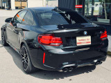 中古車は一物一価。お客様にピッタリなお車に会えるように、スタッフが全力でサポート致します!豊富な知識を持ったスタッフと共に、あなただけの1台を一緒に見つけましょう!