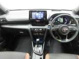 「中古車ハイブリッド保証」付き。ハイブリッド機構を無償で保証します。保証期間は、初度登録年月から10年目まで、またはロングラン保証が終わってから3年間。ただし累計走行距離が20万km以内です。