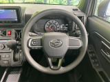 【ステアリングスイッチ】運転中、前方から目線をそらすことなく、オーディオ等の操作が可能な便利機能!安心&快適なドライブを演出してくれます♪