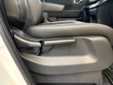 運転席のポジション変更可能!ご自身の運転しやすいポジションでの運転が可能です!