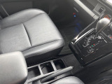 店舗にて現車の確認もいただけますので、お電話で在庫のご確認の上是非ご来店くださいませ。
