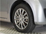 認定中古車では、厳しいHonda認定基準をクリアした厳選されたHonda認定中古車のみ、取り扱っております。「ご購入前の安心」「納車後の信頼」を車両と一緒に提供しております。