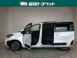 両側パワースライドドア付きだから、狭い駐車スペースなどでの 乗り降りラクラク!小さなお子さまのいるご家庭には嬉しい装備。