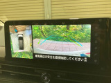 【アラウンドビューモニター】専用のカメラにより、上から見下ろしたような視点で360度クルマの周囲を確認することができます☆死角部分も確認しやすく、狭い場所での切り返しや駐車もスムーズに行えます。
