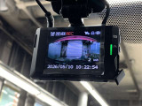 万が一のトラブルのときにも役に立つドライブレコーダーを装備しています。