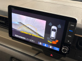 バックギアに入れるだけで自動でリヤカメラに切り替わります!車庫入れやバックが苦手な方にオススメ!