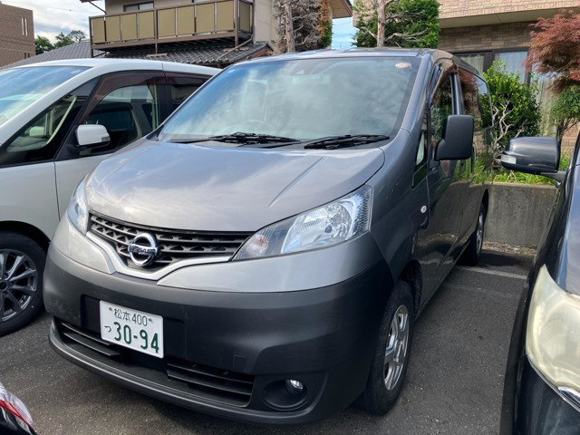 日産 NV200バネットバン 