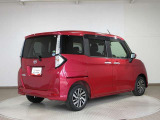軽自動車並みに小回りがきくので狭いスペースでの駐車もスムーズに♪