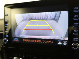 バックガイドモニターで、後方を確認しながら安心して駐車することができます。運転初心者も熟練者も必須の機能ですよ!