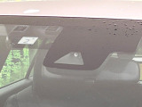 【トヨタセーフティセンス】走行中に前方の車両等を認識し、衝突しそうな時は警報とブレーキで衝突回避と被害軽減をアシスト。より安全にドライブをお楽しみいただけます。