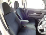運転席シート画像になります。