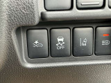 さまざまな安全装備でドライバーをサポートします。