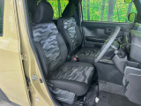 運転席シート廻りは使用感も少なく、良好な状態となっています。丁寧に使われていたことがよくわかりますね。