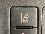 車線逸脱防止装置の「レーンキープアシスト」もついています。万が一のよそ見運転で車線をはみ出しても知らせてくれます♪あると便利な機能ですね!