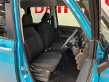 運転席広々