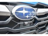 フロントビューカメラ 自車の前方の様子が確認できます。見通しの悪い交差点での衝突事故防止に貢献するとともに駐車・発進時などの前方確認をサポートします。