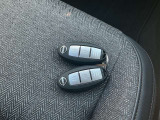 インテリジェントキー2個ついてます。