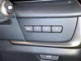 運転の操作性、快適性など全てはシートポジションから始まります。ドライバーごとの好みのポジションを記憶できるシートメモリーは、欠かせない機能です。