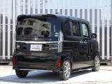 お支払いはホンダクレジットをご利用ください。運転免許所をご持参いただければ審査が可能です。また月々のお支払金額を抑えられるなど、メリットがいっぱいの据え置きクレジットもご用意しております。