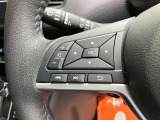 運転中でも手を離さずにオーディオの操作ができる『ステアリングスイッチ』機能があります!