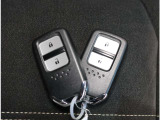 スマートキーはご家族で持ったり、予備としてもあると嬉しい2つになります!
