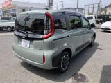 日本全国への納車も経験豊富な私たちにお任せ下さい!株ゼロと提携ネットワークと併せ、自社ローダーでの納車などもご自宅、またはご指定場所までOK!*引取りにご来店の際は、車検証登録済みでお渡しとなります。