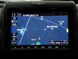 ホンダ純正ナビなのでダッシュボードにスッキリと収まっています。ナビの案内があれば土地勘の無い所でも道に迷わず安心!見知らぬ土地へのドライブも一層楽しくなります!