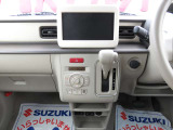 現車はオーディオが付いていない状態です。お客様のライフスタイルに合わせて、ナビゲーションやディスプレイオーディオなどのご提案をさせていただきます。お気軽にご相談くださいね。