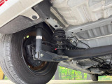 お車を安心してお乗りいただく為には、足回りの定期点検が欠かせません。サービスサポート(有償保証)では無料点検もご提供しており、安心のカーライフをお過ごしいただけるサポート体制が整っています。