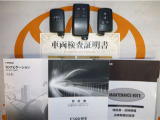 スマートキー&エンジンスターター付。取扱説明書とメンテナンスノートもあります☆品質評価シート付いてます!トヨタ認定中古車ライト!!
