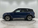 ボリュームのある構成はMINIに相応しいデザインとなっています