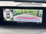 【360&deg;ビューモニター】専用のカメラにより、上から見下ろしたような視点で360度クルマの周囲を確認することができます☆死角部分も確認しやすく、狭い場所での切り返しや駐車もスムーズに行えます。