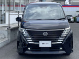 店頭にお越し頂きますと、これから販売前のお車も拝見することが出来ます。タイミングが良ければ予想外の車両が見つかるかもしれません☆☆☆