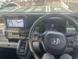 この度は、当店の車両をご覧頂きまして誠にありがとうございます。当店では、遠方ご登録・ご納車(別途費用要)や最長120回の分割お支払い(事前審査要)も承っております。ご不明な点は、お気軽にご相談下さいませ。