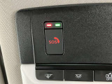 あおり運転をされても安心!緊急通報も可能、ボタンを押すだけでオペレーターにつながるSOSコール付。(別途登録費用が必要となります。)
