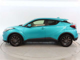 C-HR ハイブリッド 1.8 S LED パッケージ