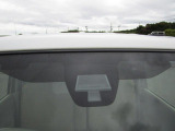 デュアルセンサーブレーキサポート装備、安全運転をサポートします。