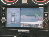 クルマを空から見たような映像が映る、アラウンドビューモニターで、車両周辺の安全確認も一目できます!小さなお子様や障害物も確認できるので、運転のしやすさだけでなく事故防止にも役立ち安心して駐車できます♪