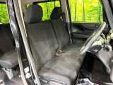 運転席シート廻りは使用感も少なく、良好な状態となっています。丁寧に使われていたことがよくわかりますね。