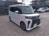 広々とした車内空間に優れた燃費性能。更にデザインも上質で人気のお車です!