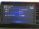 大画面9インチナビには多数のAVソースが付いています!Bluetoothオーディオや、フルセグTV、ご自宅のパナソニック製のレコーダーの映像を楽しんだり出来ます!ドライブレコ-ダーの画像も確認可能です!