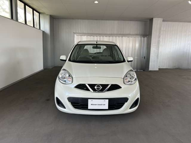 日産 マーチ 1.2 X FOUR 4WD の中古車詳細 (60,000km, ホワイトパール3